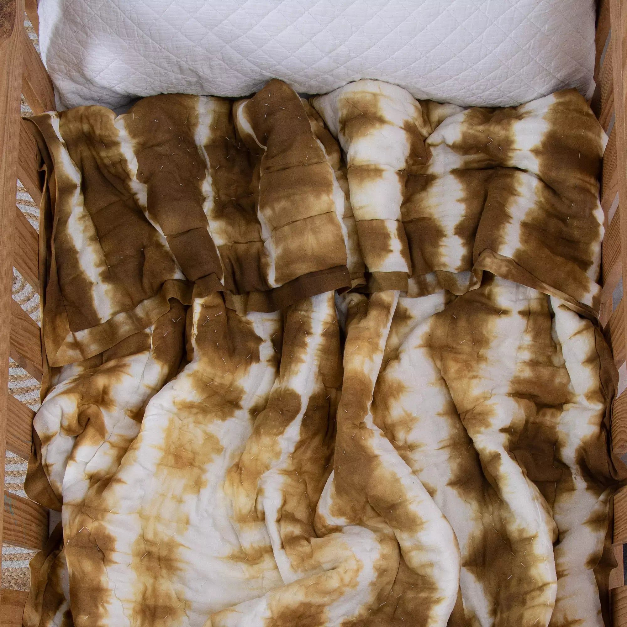 Brown Hand Dyed Reversible Cotton Jaipuri Baby Blanket 098